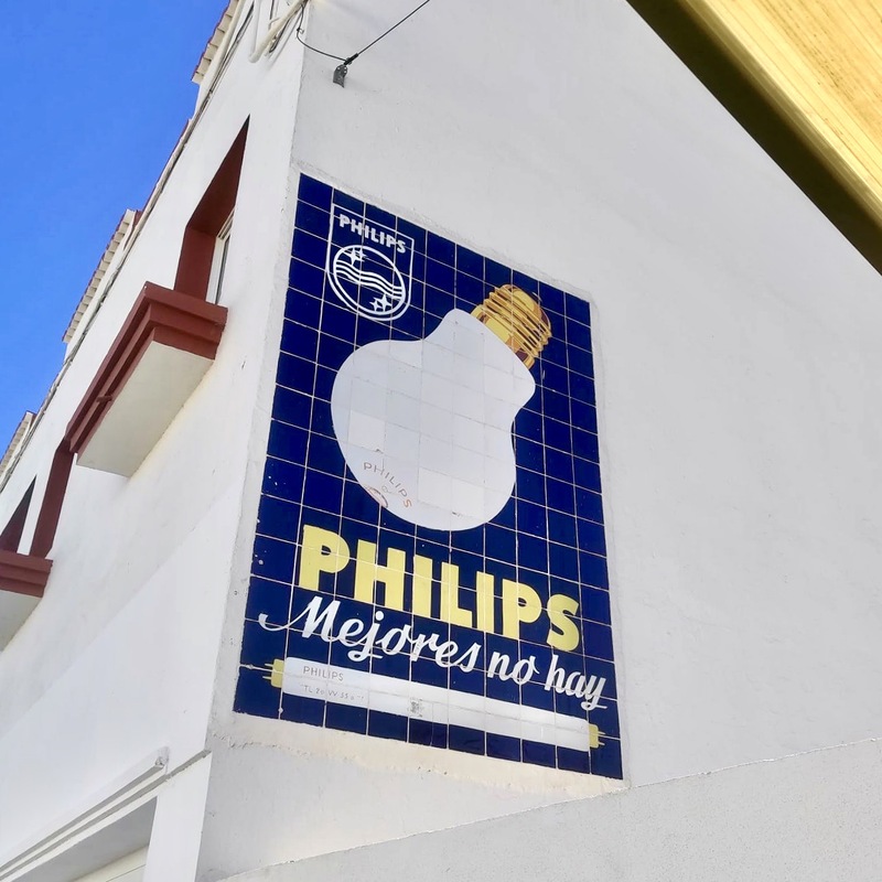 Philips (3)