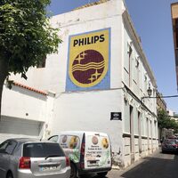 Philips (9)