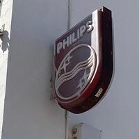 Philips (12)